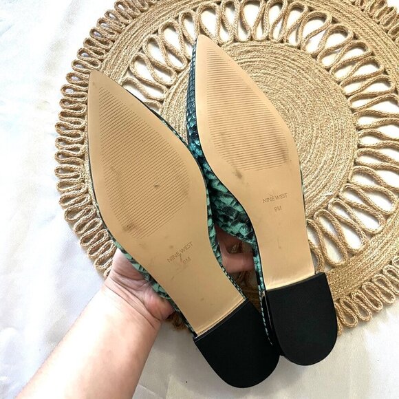 Nine West Blue Snakeskin Faux Leather Risha Mules Size 9 - Picture 6 of 7